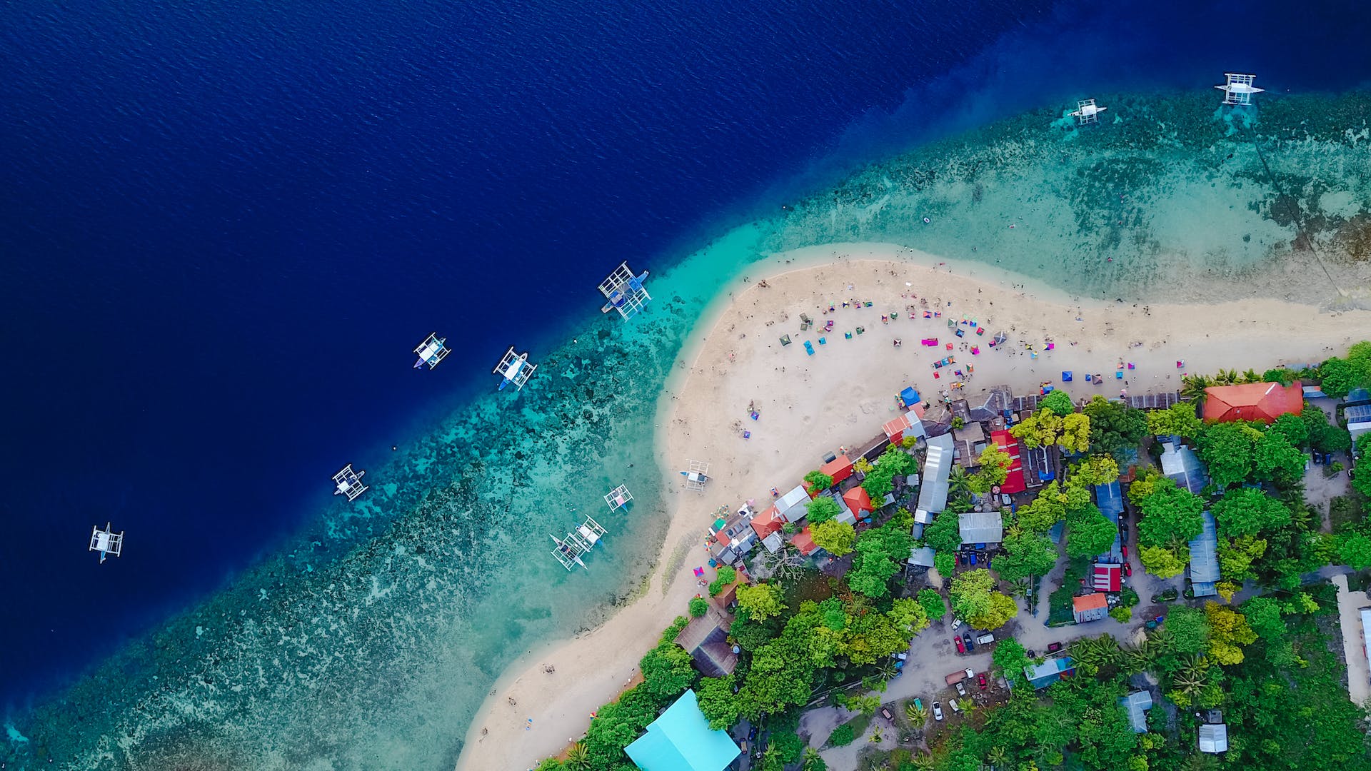 Philippines: Island Hopping Adventures